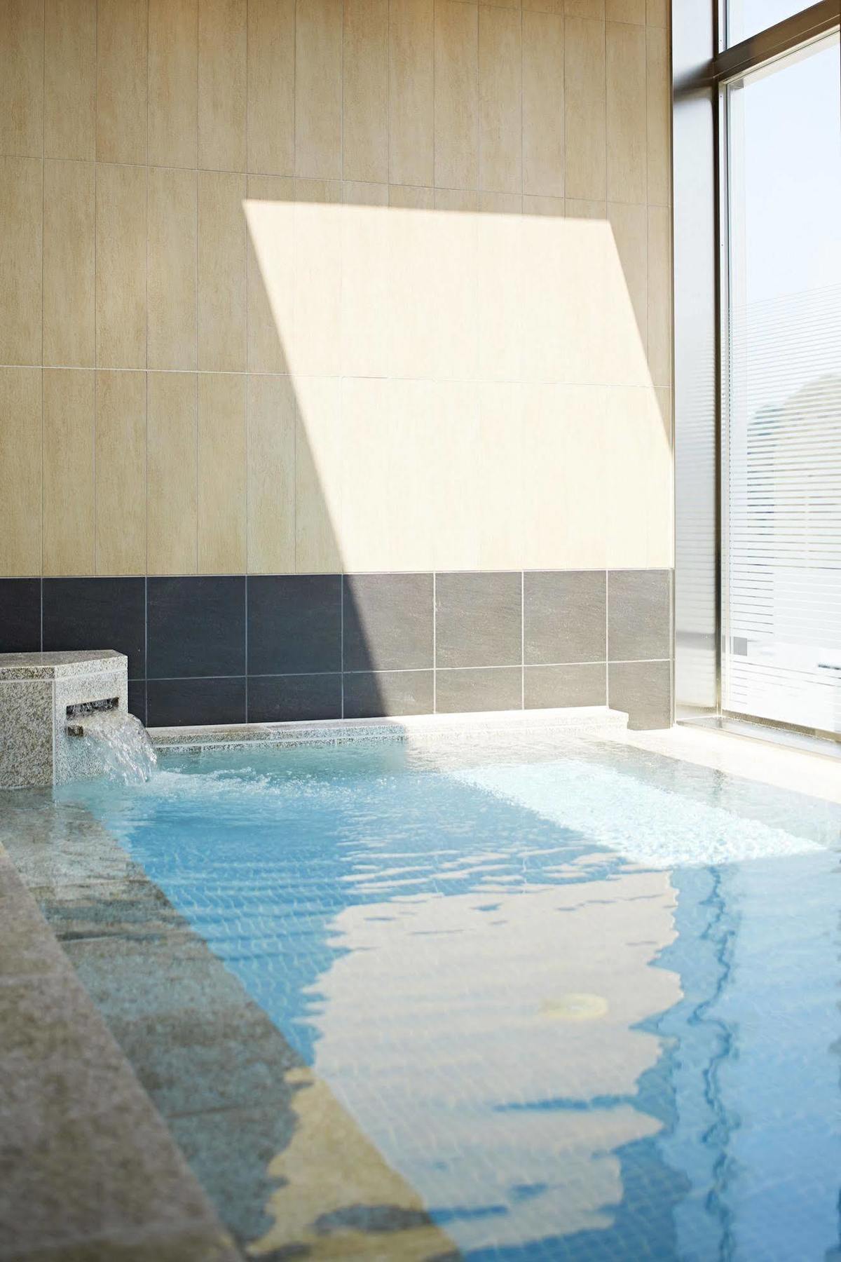 Candeo Hotels Matsuyama Okaido Exterior photo
